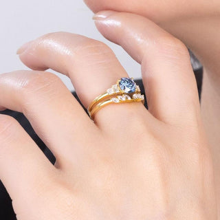 Imperial Tide · Cushion Cut Moissanite Bridal Set