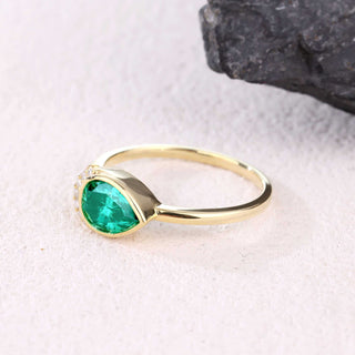 Goddess Tear · Pear Cut Moissanite Engagement Ring