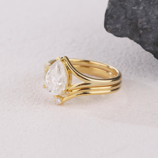 Celestial Teardrop • Pear Cut Moissanite Bridal Set