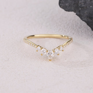 Whispering Arc · Moissanite Universal Enhancer Band