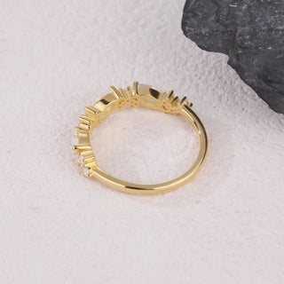 Petal Kiss • Universal Enhancer Band