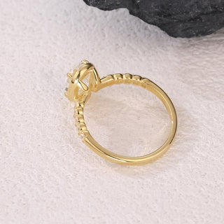 Silent Bloom · Oval Cut Moissanite Promise Ring