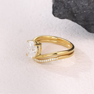 Celestial Bind · Oval Cut Moissanite Engagement Ring