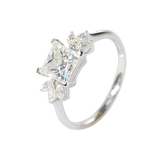 Eternal Gleam· Radiant Cut Promise Ring