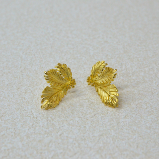 925 Italian Silver Earring Bud with three-petaled leaf earrings