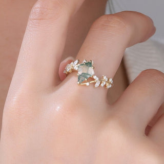 Forest Muse • Kite Cut Moss Agate Promise Ring